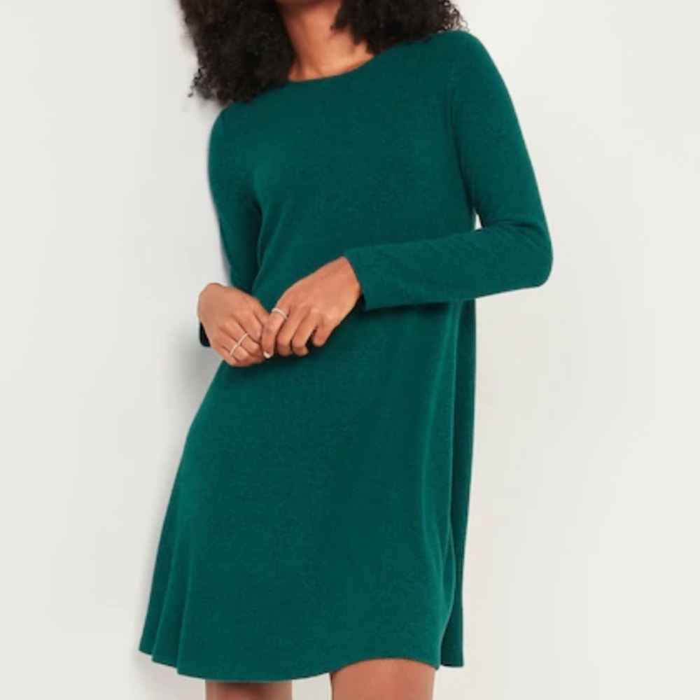 Plush-Knit Long-Sleeve Swing Dress